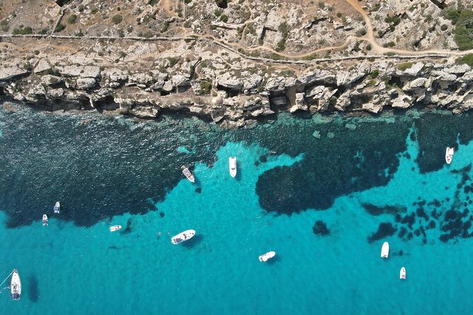 Favignana and Levanzo, Egadi islands tour by boat from Trapani - Favignana gives you 90 minutes on land