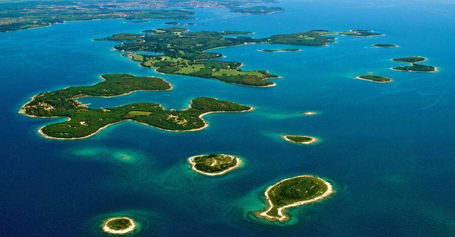 Fazana: Brijuni National Park Scenic Boat Tour & Swimming - Mali Brijun, Fort Minor, and the islands ahead