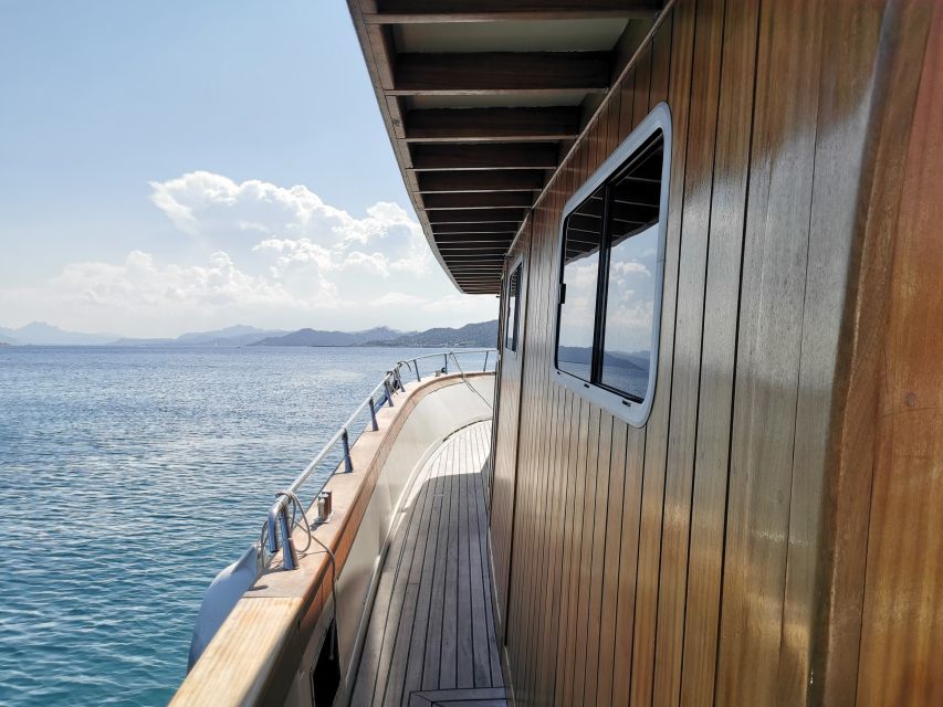 Forio: Ischia Island Boat Tour with Local Lunch and Swimming - Who will enjoy this tour most?