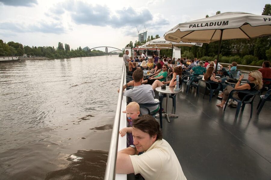 Frankfurt: 1-Hour Panorama Boat Cruise on the river Main - Who Will Enjoy This Cruise Most?
