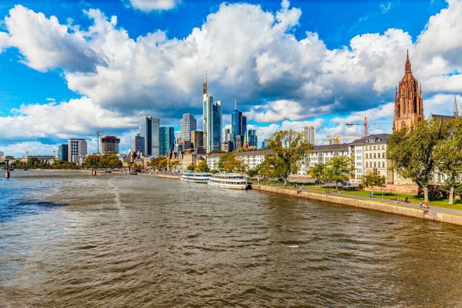 Frankfurt: River Main Sightseeing Cruise with Commentary - Six things to know before boarding