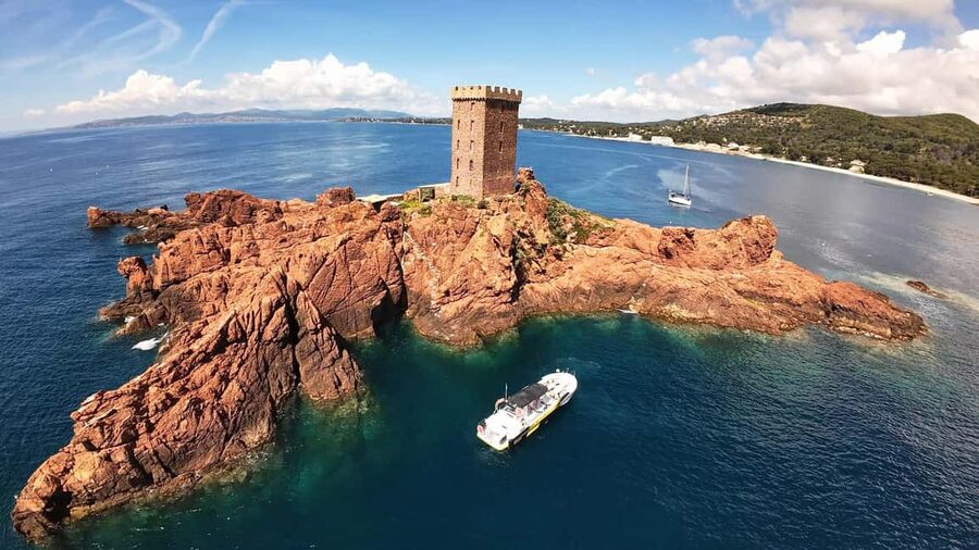 Fréjus : Esterel Calanques Cruise (Comfort Boat) + Swim Stop - Key points to know before you book