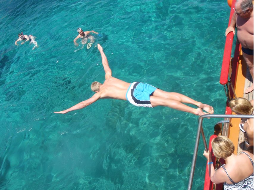 From Ag Anna: Rina's Cave and Ano and Kato Koufonisi Cruise - Life aboard the Mikros Kosmos II