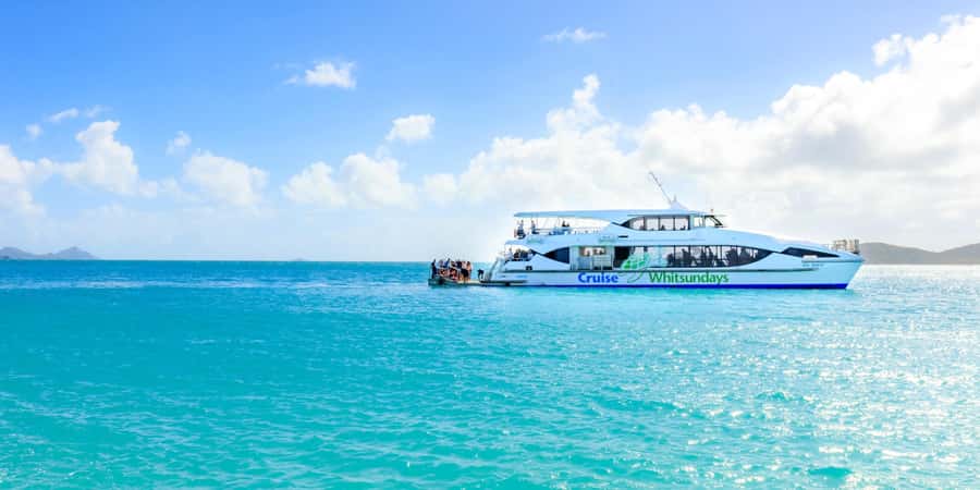 From Airlie: Whitsundays and Whitehaven Half-Day Cruise - The ride from Port of Airlie to the islands