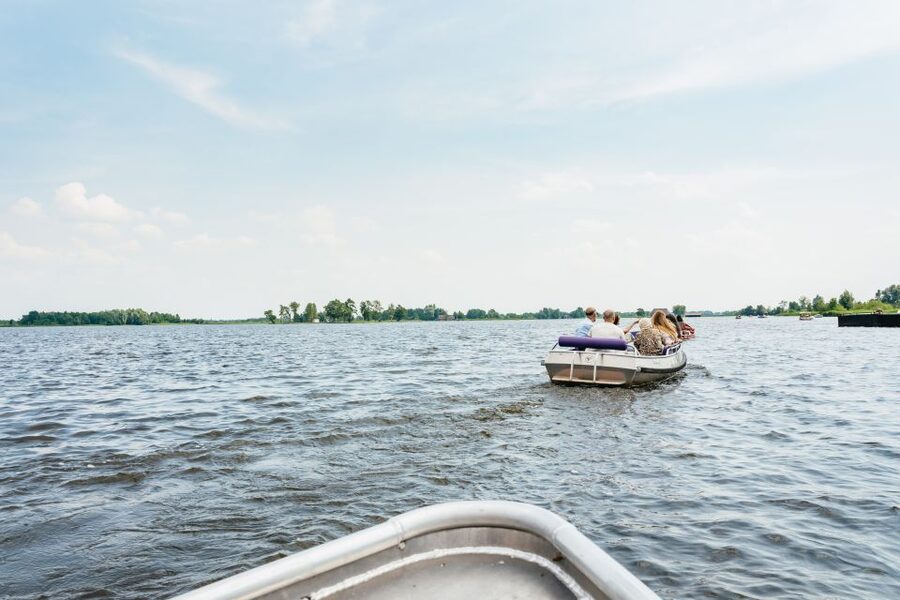 From Amsterdam: Giethoorn & Zaanse Schans Tour w/ Small Boat - The road north through the Dutch countryside