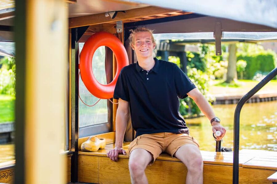 From Amsterdam: Ultimate Giethoorn Experience with Boat Tour - Five things to know before you go