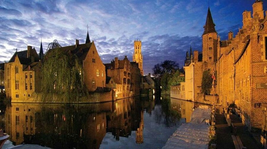 From Brussels: Bruges Day Trip with Boat Tour Option (ENG) - Walplein, Stoofstraat, and St. John’s Hospital
