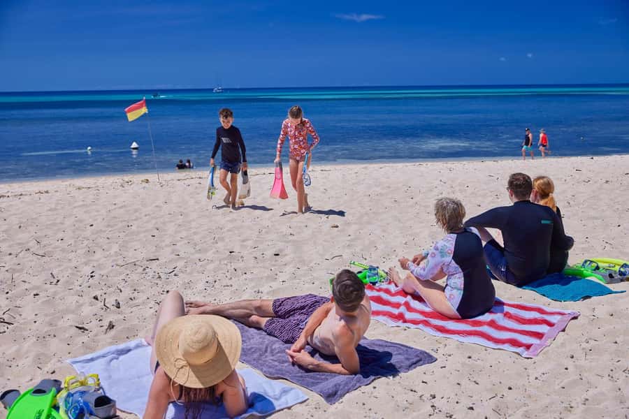 From Cairns: Green Island Half-Day Morning Cruise - Practical tips for a smoother morning