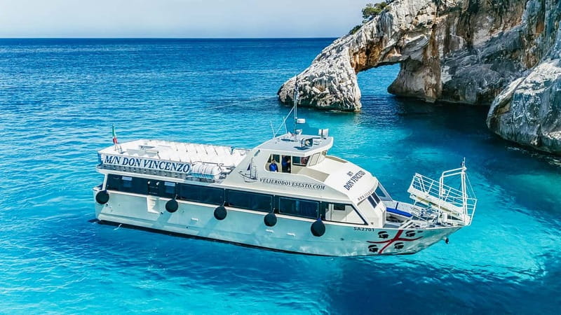From Cala Gonone: Gulf of Orosei Cruise to Cala Goloritzè - Cala Mariolu: the star for many swimmers