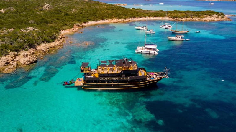 From Cannigione: La Maddalena Archipelago Boat Trip - Choosing your place aboard the Virginia