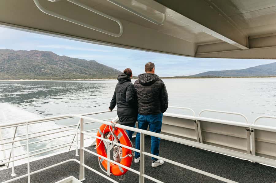 From Coles Bay: Wineglass Bay Cruise with Lunch - How the $141 price measures up