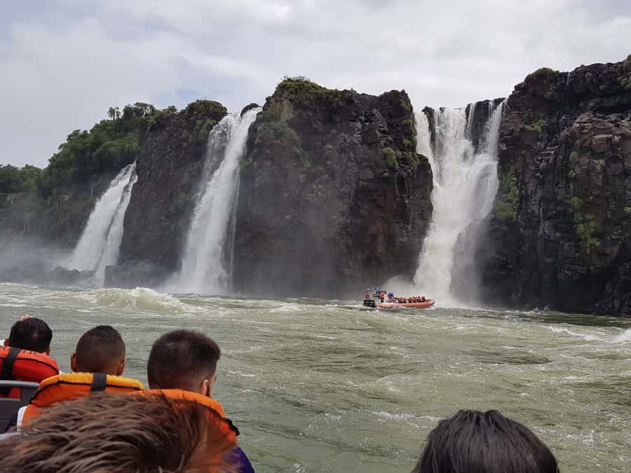 From Foz do Iguaçu: Iguazú Falls Boat Ride Argentina - Entering the Argentine national park