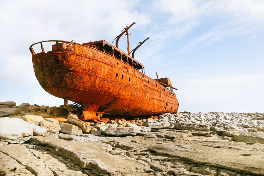 From Galway: Aran Islands and Cliffs of Moher Tour & Cruise - Lunch near the cliffs and a stop in Doolin