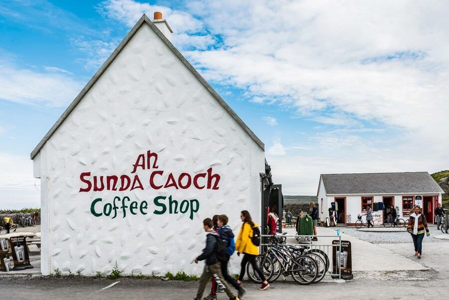From Galway: Aran Islands & Cliffs of Moher Day Cruise - Arriving on Inis Mór