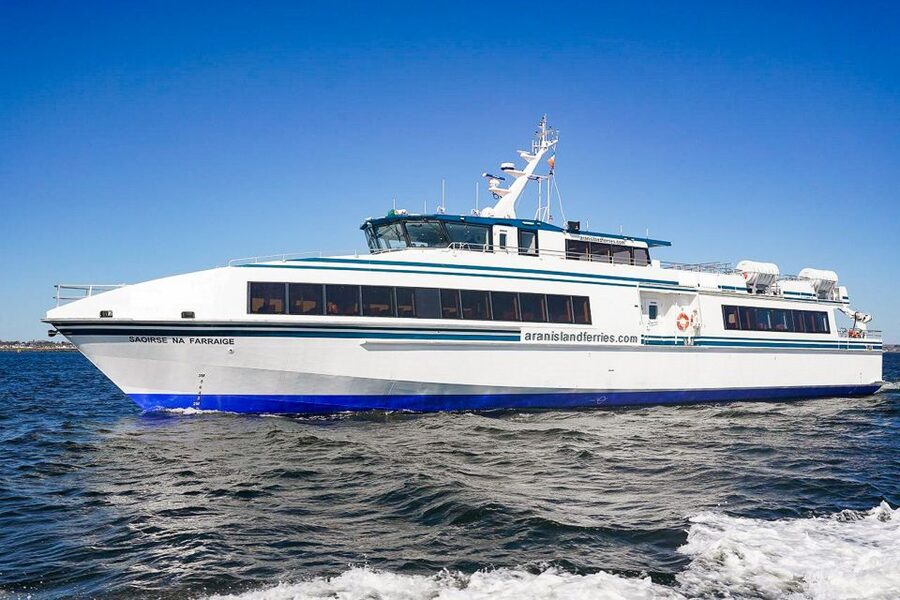 From Galway: Aran Islands & Cliffs of Moher Day Cruise - The crew and the comfort of the ferry