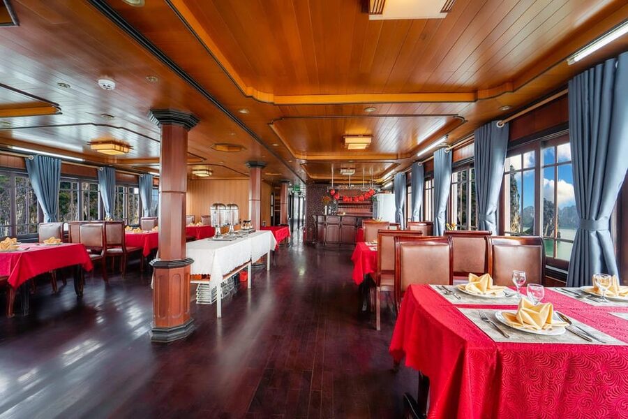 From Hanoi: 2-Day Ha Long Bay Boat Tour - Why spend a night in Ha Long Bay?