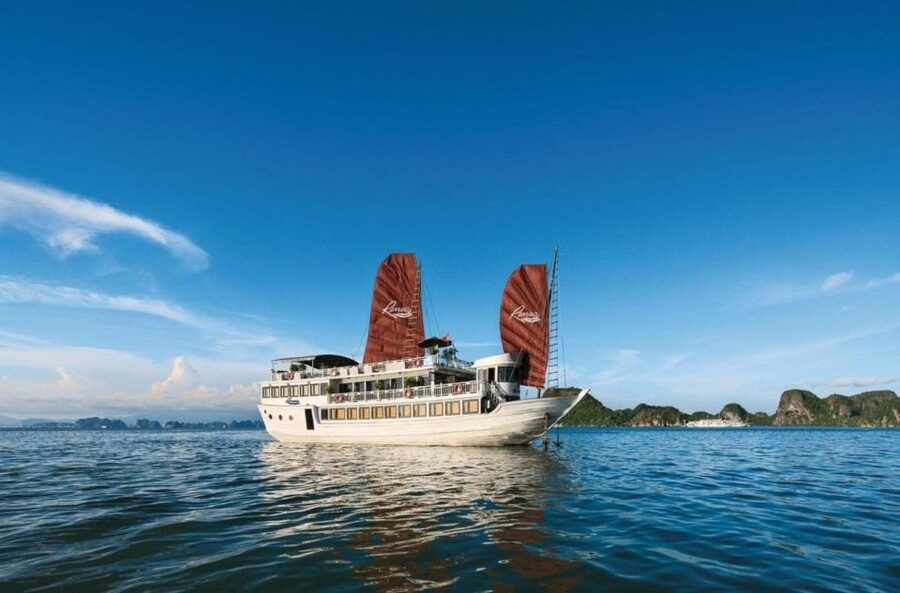 From Hanoi: Ha Long - Bai Tu Long Bay 2-Day 1-Night Cruise - Key things to know before booking
