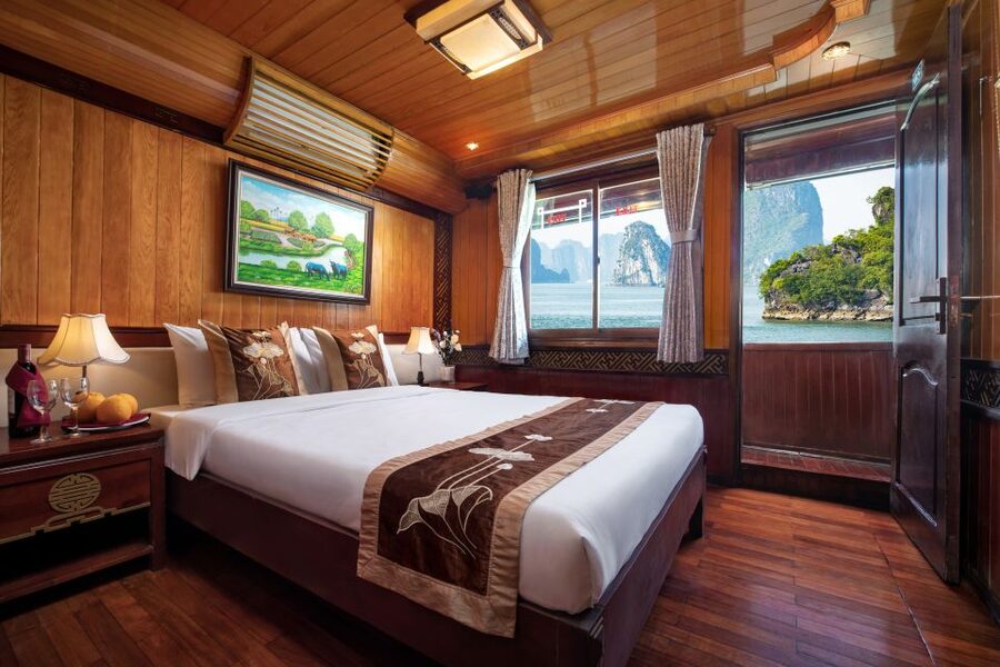 From Hanoi: Ha Long - Bai Tu Long Bay 2-Day 1-Night Cruise - The guides and crew make the difference