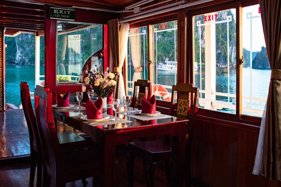 From Hanoi: Ha Long - Bai Tu Long Bay 2-Day 1-Night Cruise - Day two: Tai Chi before breakfast