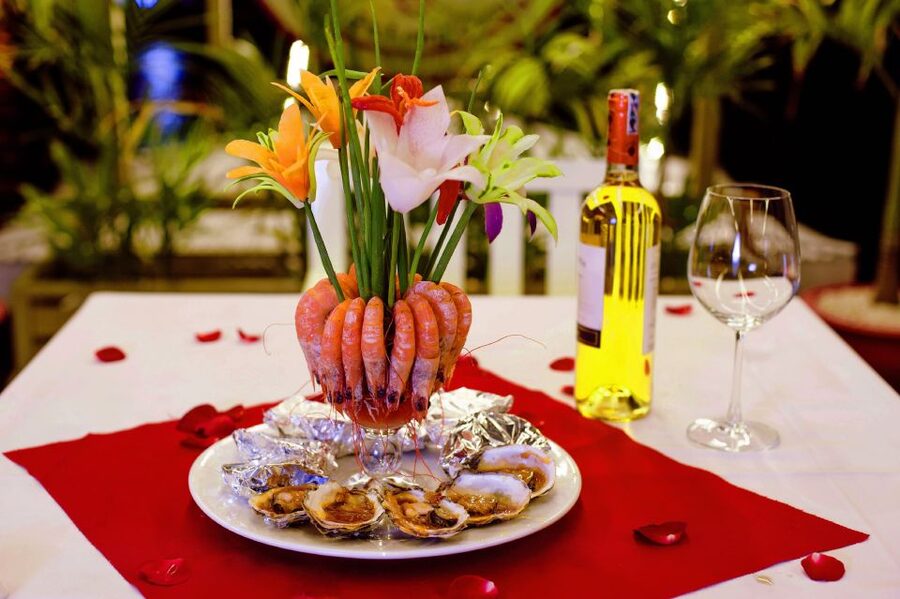 From Hanoi: Ha Long - Bai Tu Long Bay 2-Day 1-Night Cruise - The cooking lesson and final lunch