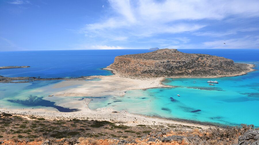 From Heraklion: Cruise to Balos Lagoon and Chania Old Town - The early pickup and four-hour ride west