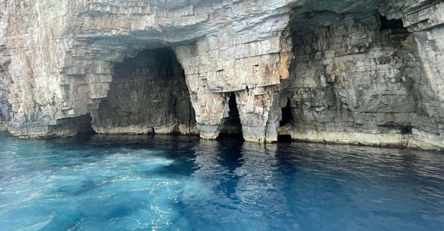 From Hvar: Blue Cave, Green Cave & 5 Islands Speedboat Tour - The Speedboat Ride: Exciting, Open, and Sometimes Bumpy