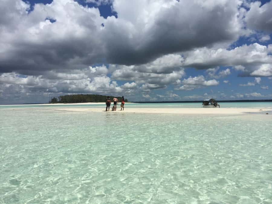 From Kendwa: Mnemba Boat Trip and Dolphin Snorkel Adventure - The disappearing sandbank and fresh fruit stop