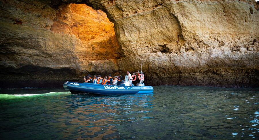 From Lagos: Boat Cruise to Benagil - Getting the best views and photographs