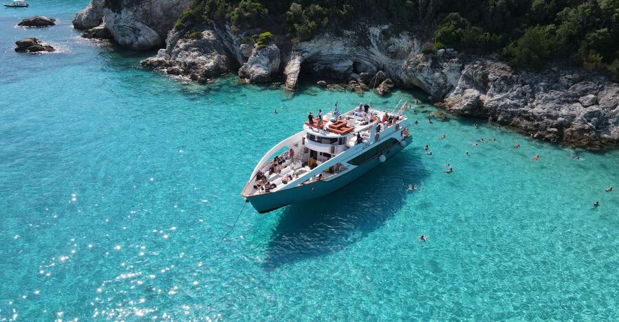 From Lefkimmi: Paxos, Antipaxos & Blue Caves Speedboat Tour - Five things to know before you book