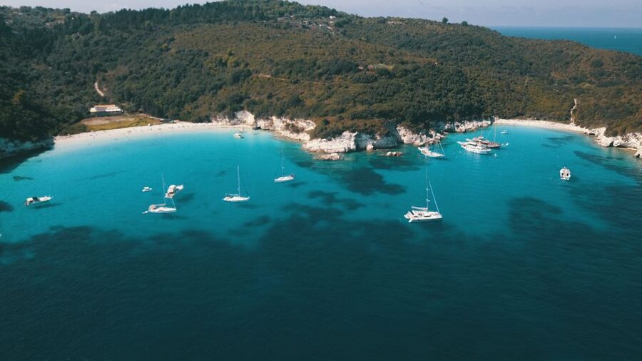 From Lefkimmi: Paxos, Antipaxos & Blue Caves Speedboat Tour - FAQ