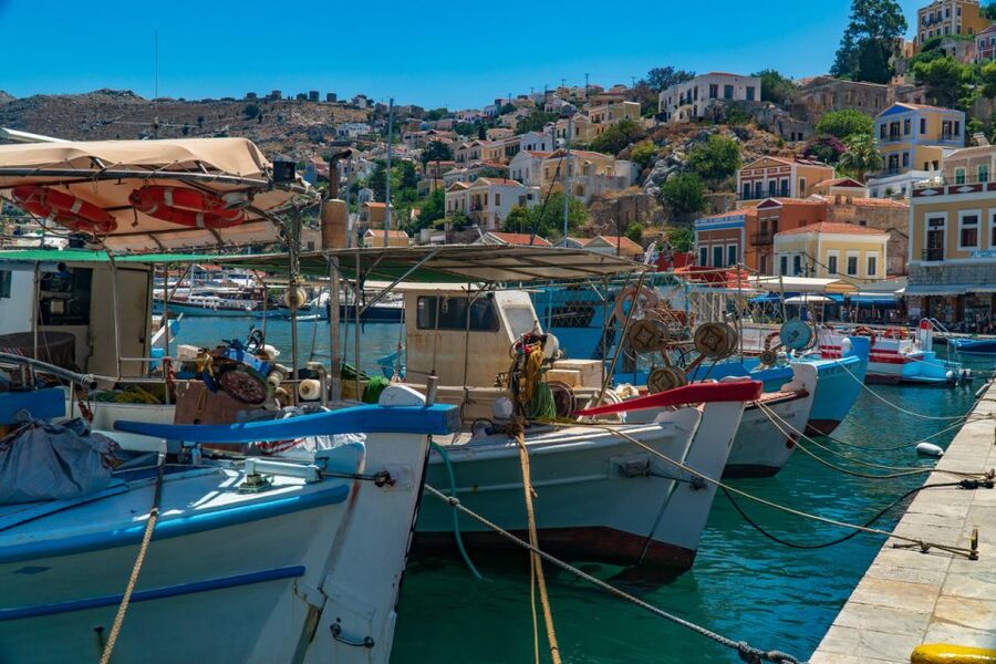 From Lindos: Rhodes Old Town and Speedboat Trip to Symi - Who should book this experience?