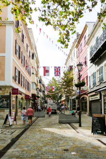 From Malaga: Day trip to Gibraltar and Dolphin Boat Tour - Your free time around Casemates Square and Main Street