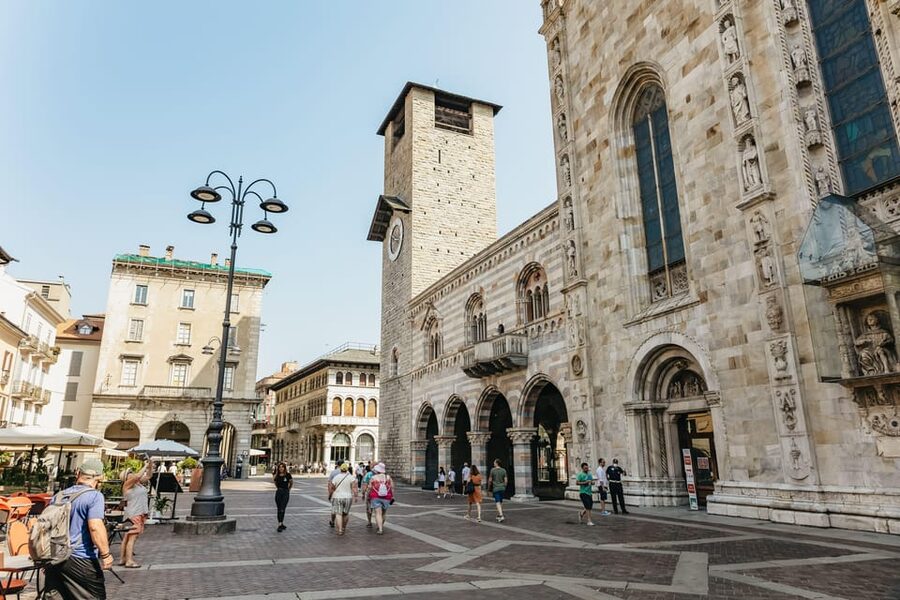 From Milan: Bellagio & Lugano with Lake Como Private Cruise - The private cruise on Lake Como