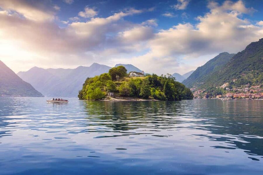 From Milan: Lake Como, Bellagio, Varenna & private boat tour - The one-hour private cruise