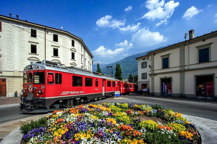 From Milan: Lake Como Cruise, St. Moritz & Bernina Red Train - Timing, comfort, and the real drawbacks