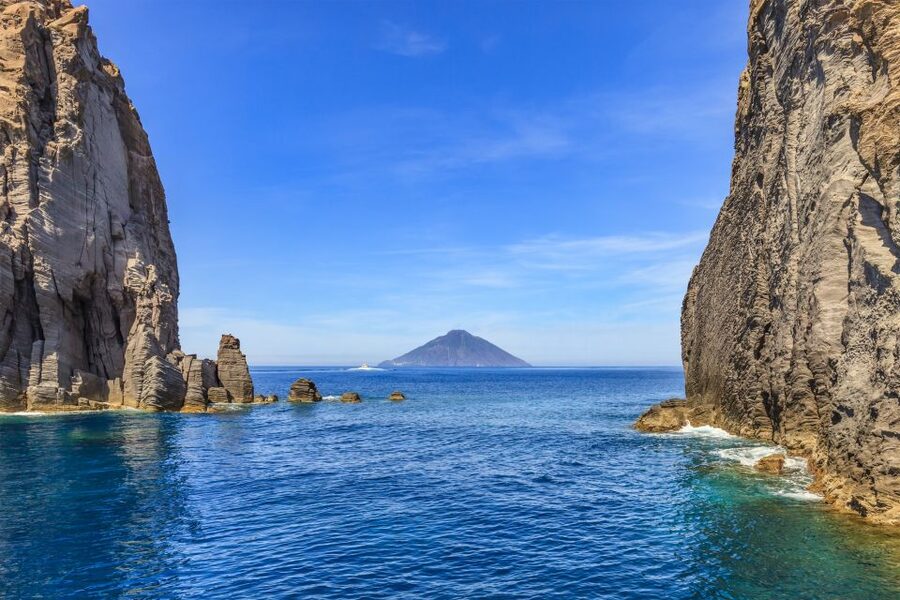 From Milazzo: Panarea and Stromboli Boat Trip by Night - Who will enjoy this day most