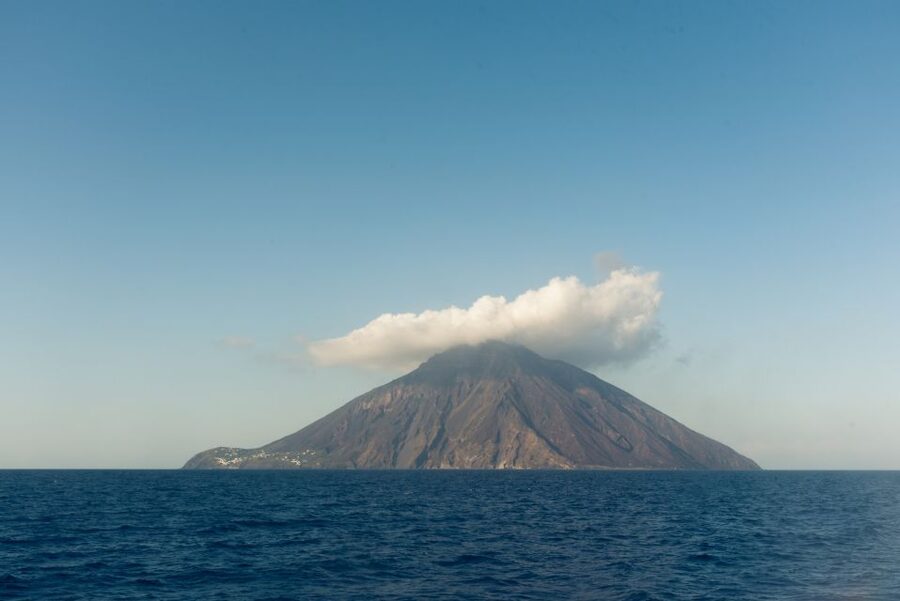 From Milazzo: Panarea and Stromboli Boat Trip by Night - Leaving Milazzo across the Tyrrhenian Sea