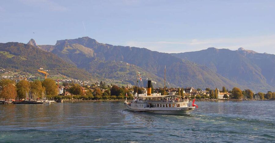 From Montreux: 2-Hour Riviera Cruise - Finding the pier in Montreux