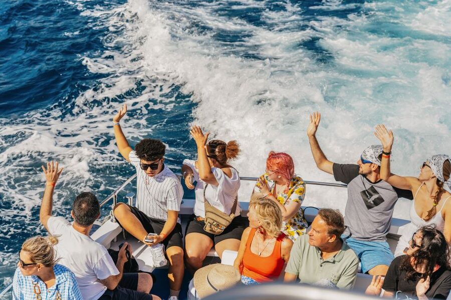 From Naples: Gulf of Naples & Capri Sightseeing Boat Tour - The Capri boat circuit, from Marina Grande to Punta Carena
