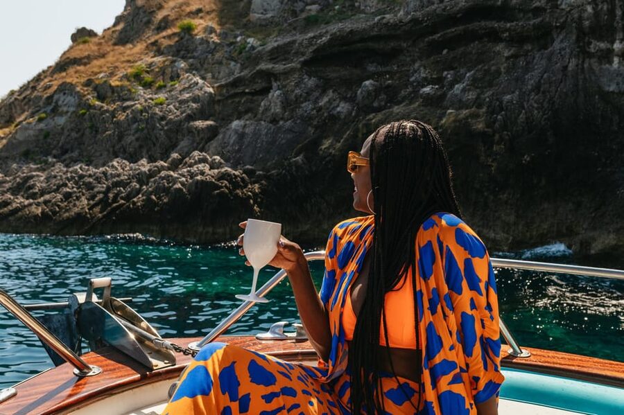 From Naples: Positano and Amalfi Boat Tour with Drinks - Why a boat is the smart way to see the Amalfi Coast