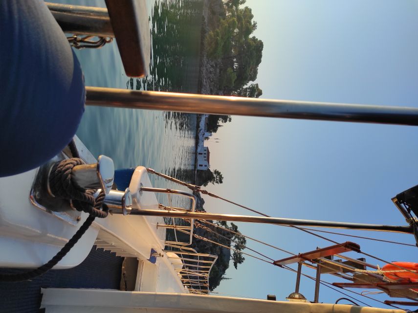 From Parga: Paxos and Antipaxos Cruise with Blue Caves - Voutoumi Beach: your first swim in Antipaxos