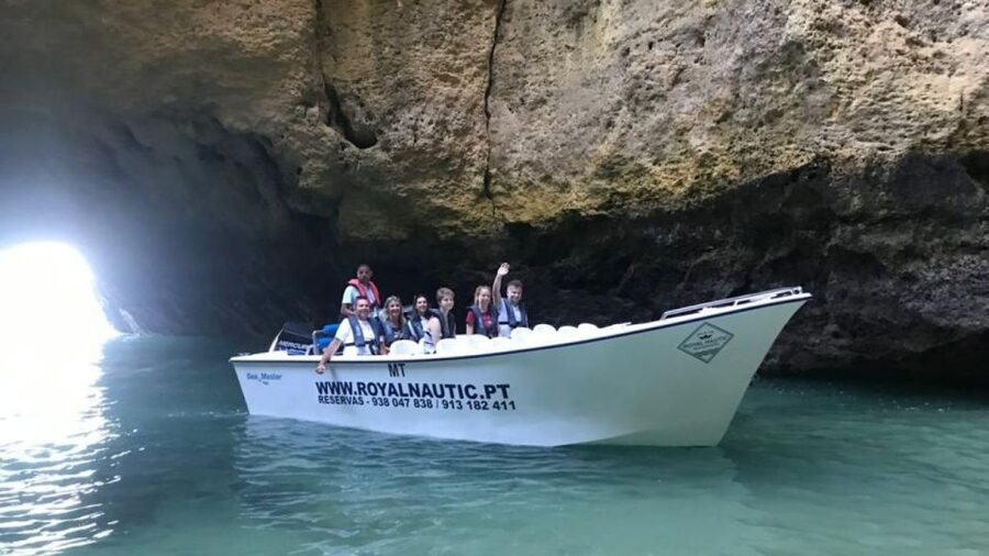 From Portimão: Algar de Benagil and Sea Caves Boat Tour - The return trip gives you the wide view