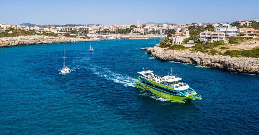 From Porto Cristo: East Coast Glass-Bottom Boat Trip - Choosing the Right Porto Cristo Route