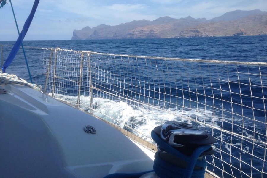 From Puerto de Mogán: Sailboat Trip with Food and Drinks - The snorkeling stop and time in the water