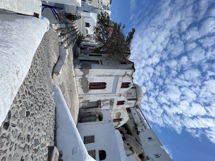 From Rethymno: Full-Day Trip to Santorini by Boat - Why the guides and drivers matter