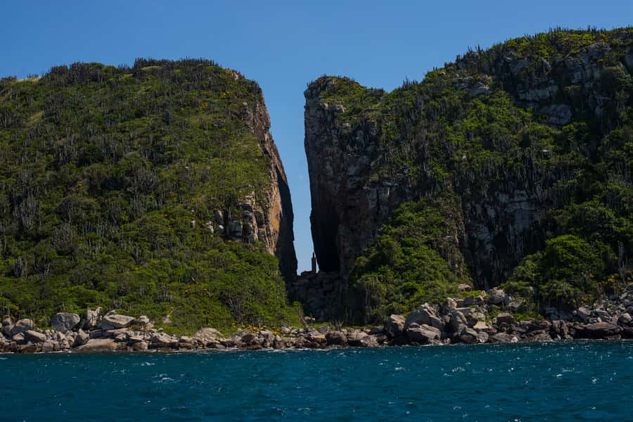 From Rio: Arraial do Cabo Day Trip with Boat Tour - Praia do Forno and the second swim
