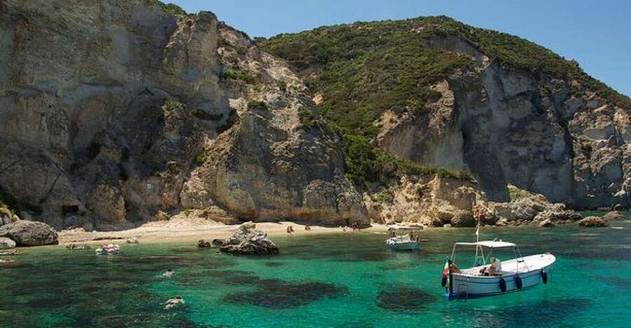 From Rome: Ponza Island Day Trip with Boat Excursion - Meeting at Piramide and getting to the ferry