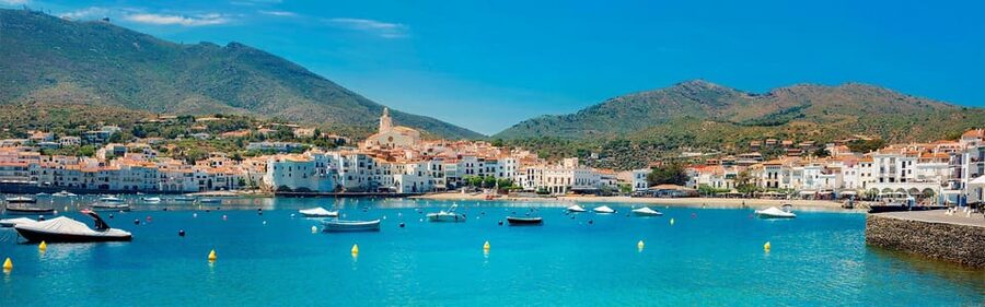 From Roses: Costa Brava Boat Tour to Cadaqués - Why Take a Boat From Roses to Cadaqués?