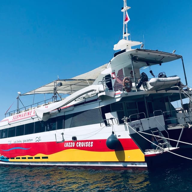From Sliema: Gozo, Comino and Blue Lagoon Cruise - Blue Lagoon: beautiful, crowded, and time-limited