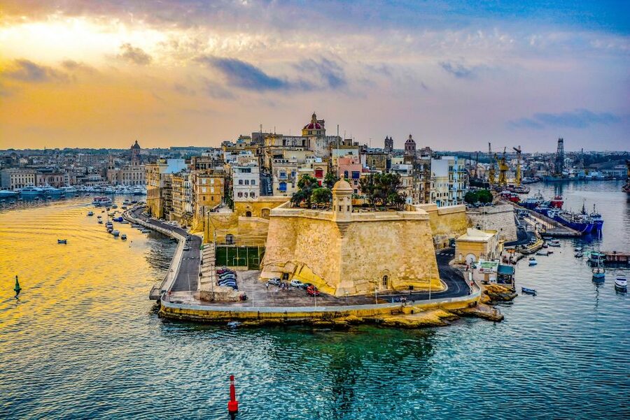 From Sliema: Valletta and the Three Cities Scenic Cruise - Marsamxett Harbour and Sliema’s waterfront